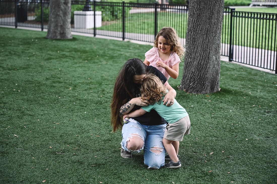 Outdoor family portrait session – Jeff Jansen Photography, Tampa Bay FL