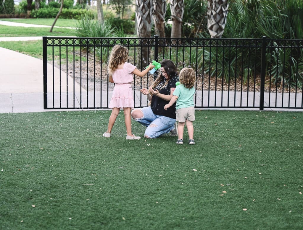 Outdoor family portrait session – Jeff Jansen Photography, Tampa Bay FL